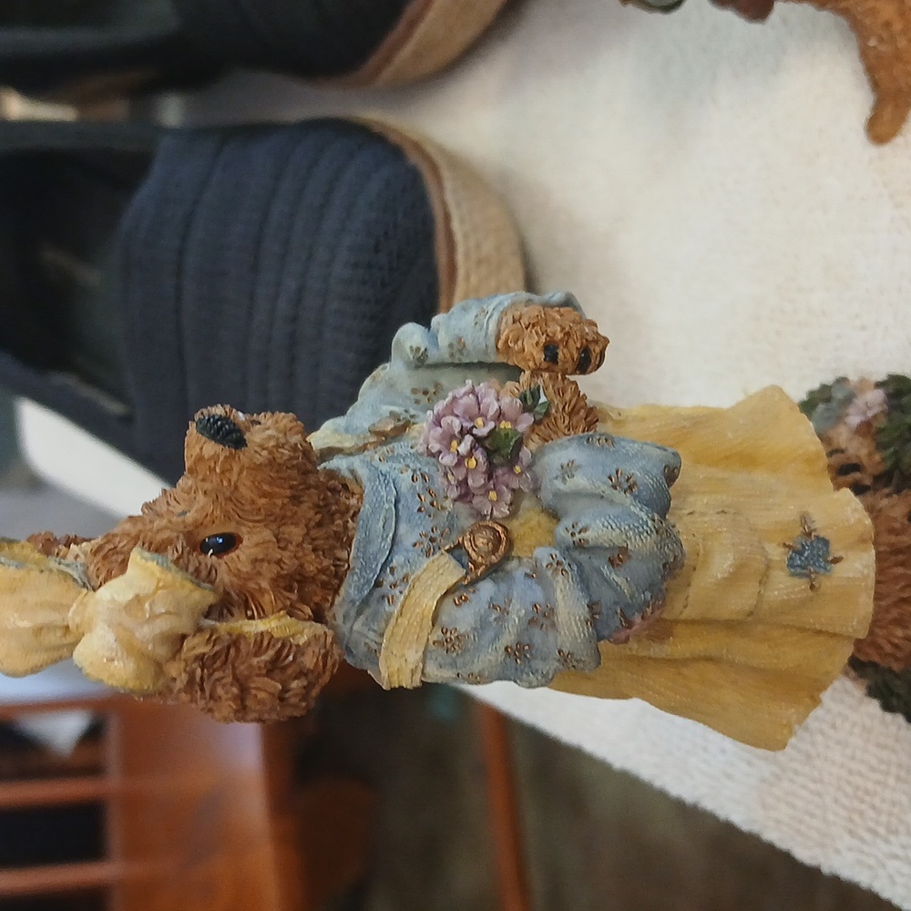 Boyds Bears Collection - Picture 4 of 4